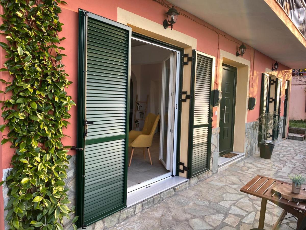 Coralli Pentati 2 "Dimitris Apartments" Exterior photo